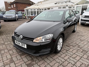 Used Volkswagen Golf 2014 for sale - 77696040: Photo