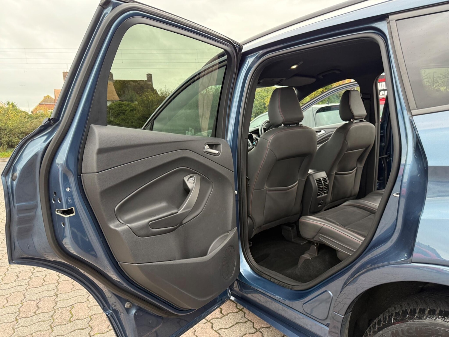 Used Ford Kuga 2018 for sale - 76408662: Photo 28