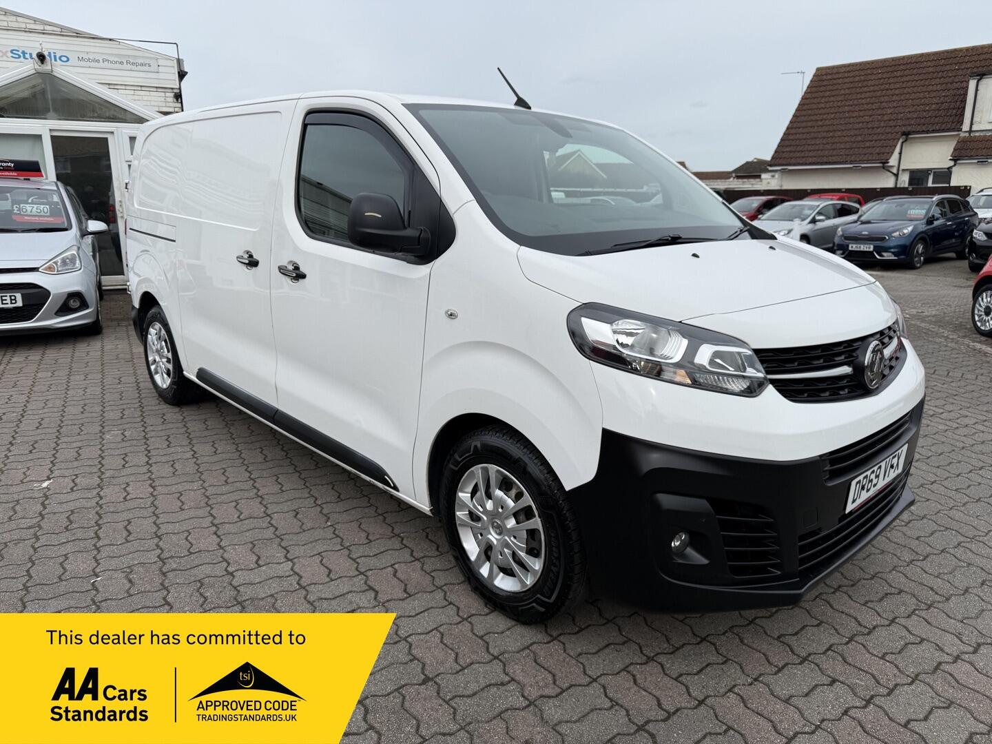 Used Vauxhall Vivaro 2019 for sale - 77882801: Photo 1