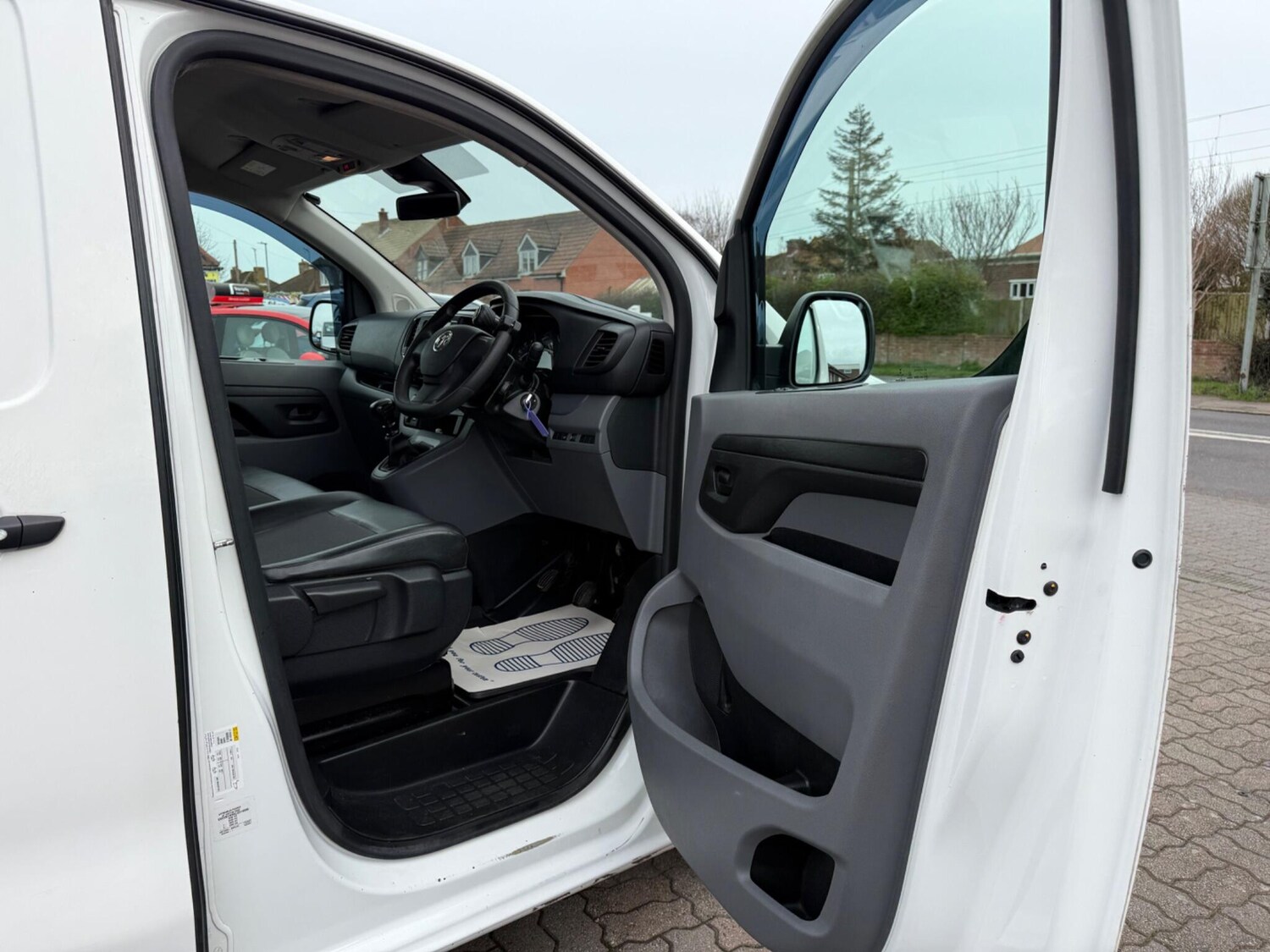 Used Vauxhall Vivaro 2019 for sale - 77882801: Photo 10