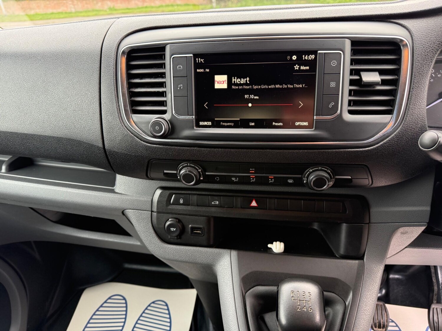 Used Vauxhall Vivaro 2019 for sale - 77882801: Photo 17