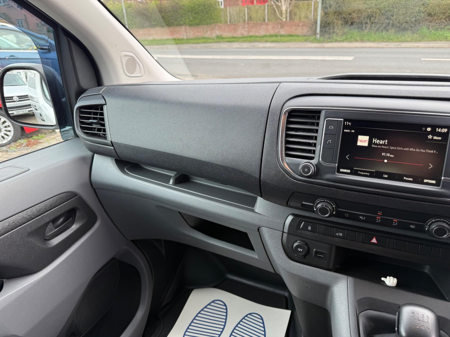 Used Vauxhall Vivaro 2019 for sale - 77882801: Photo 19