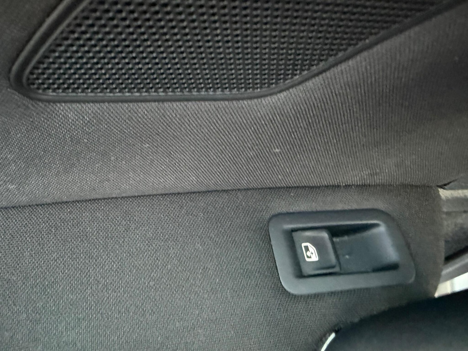 Used Volkswagen Golf 2015 for sale - 76996269: Photo 30