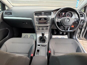 Used Volkswagen Golf 2015 for sale - 76996269: Photo