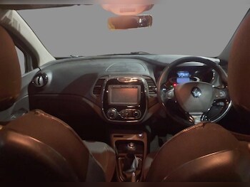 Used Renault Captur 2016 for sale - 77279504: Photo