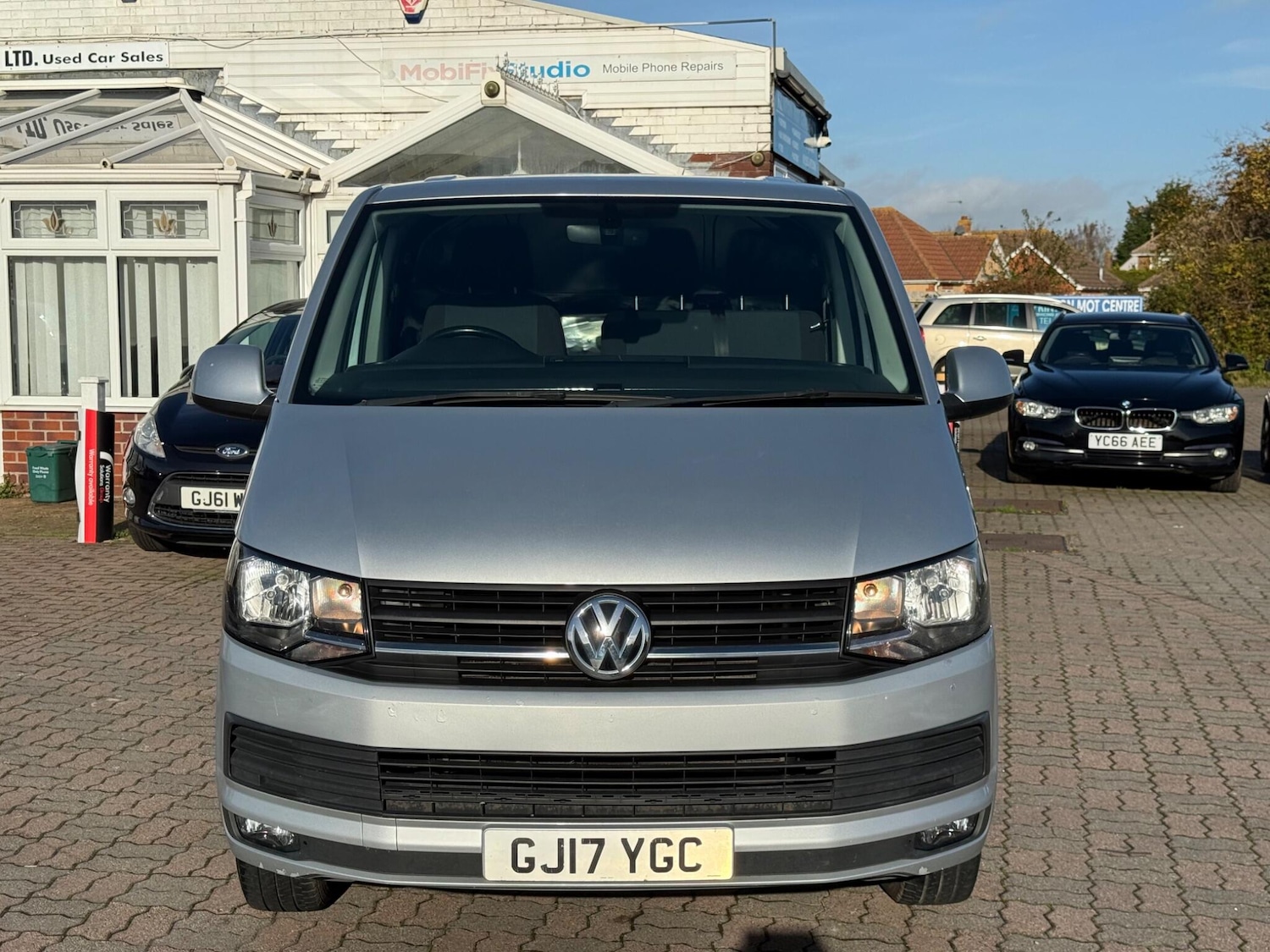 Used Volkswagen Transporter 2017 for sale - 76562128: Photo 2