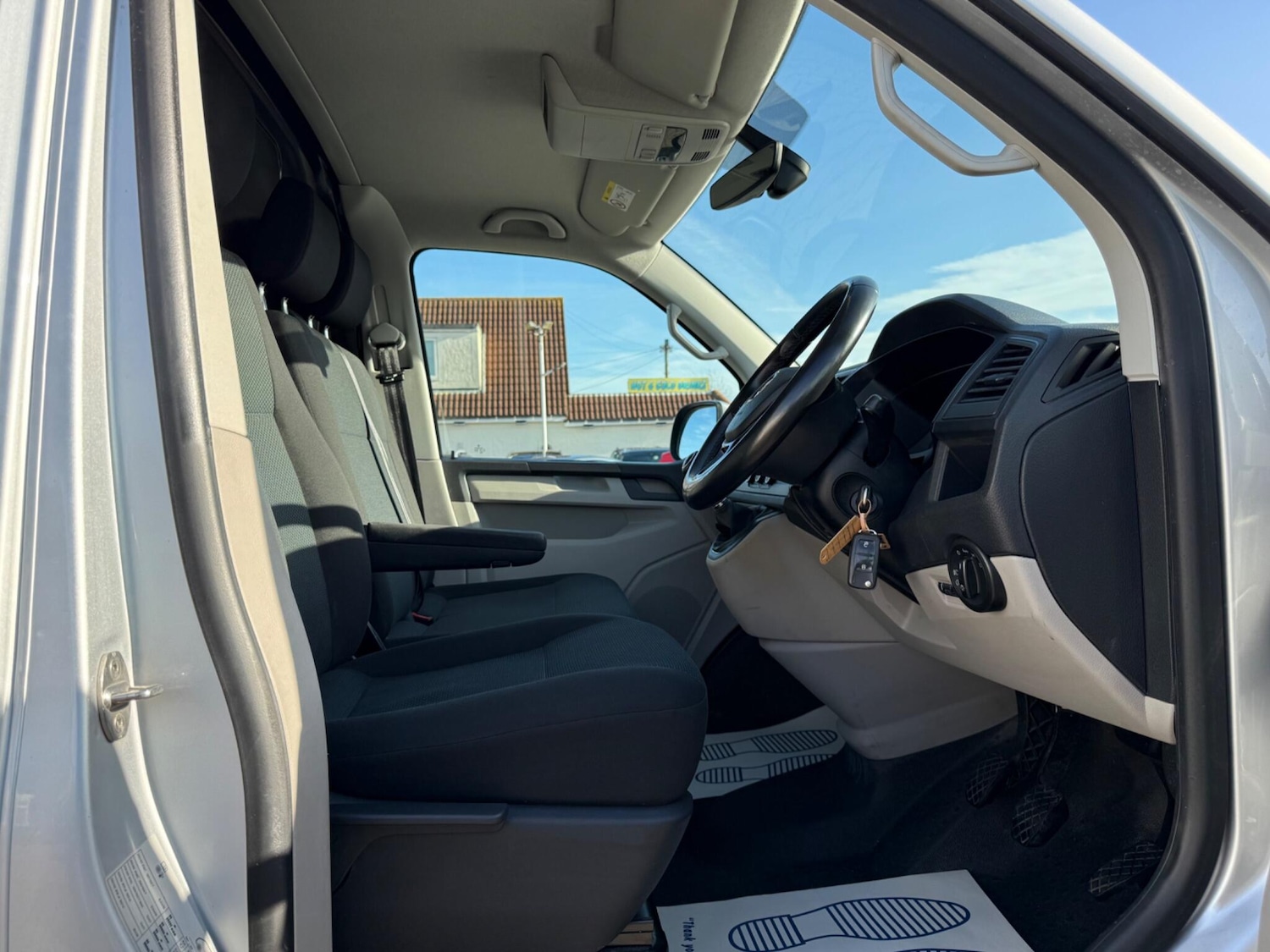 Used Volkswagen Transporter 2017 for sale - 76562128: Photo 20