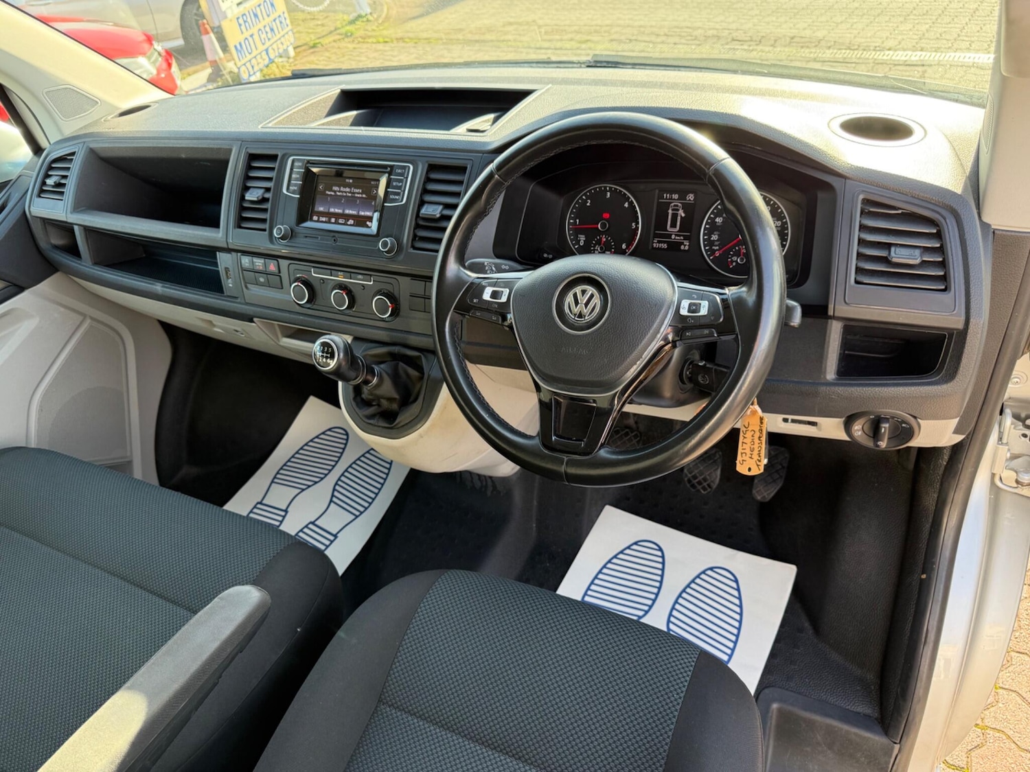 Used Volkswagen Transporter 2017 for sale - 76562128: Photo 3