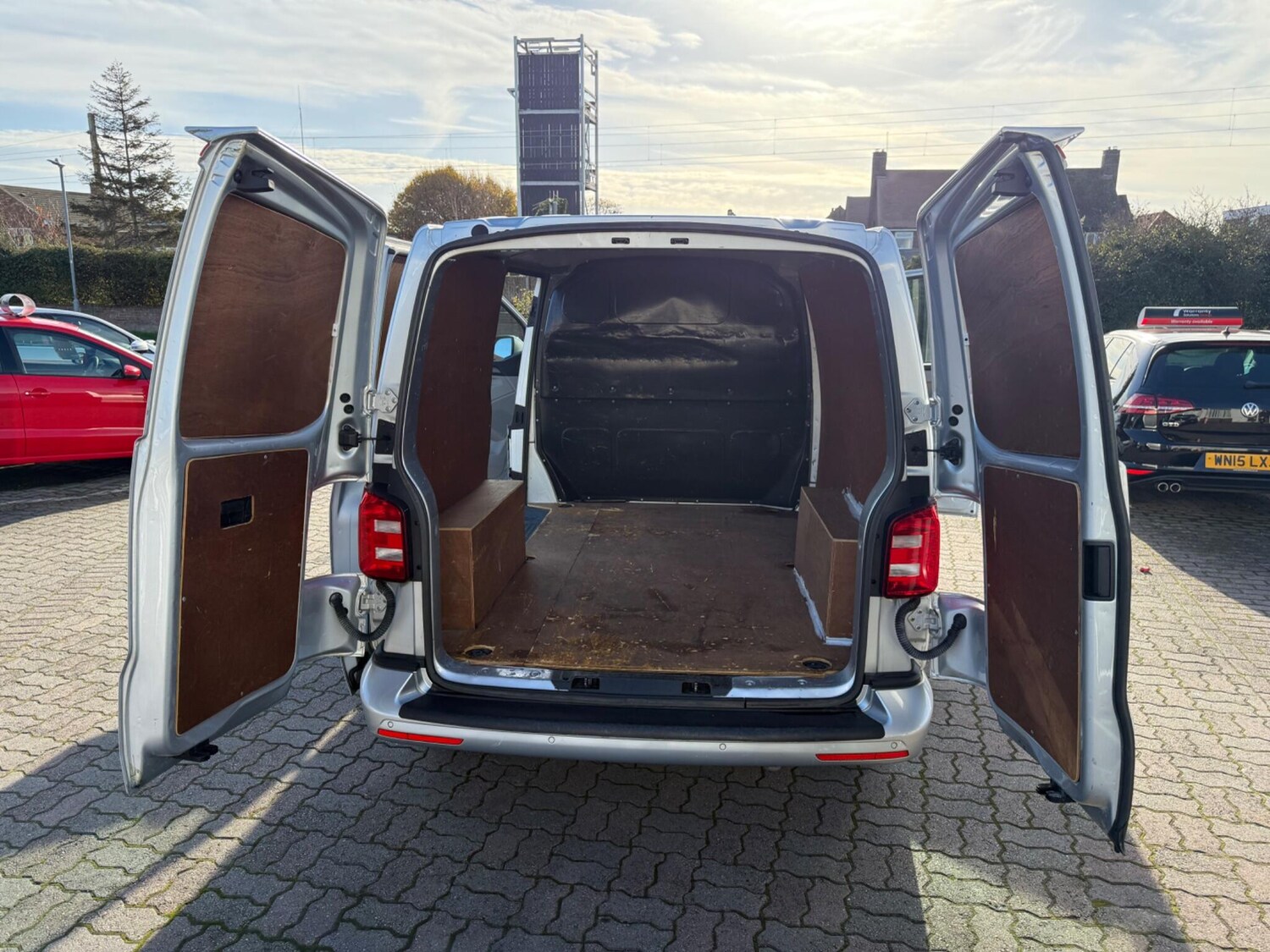 Used Volkswagen Transporter 2017 for sale - 76562128: Photo 35