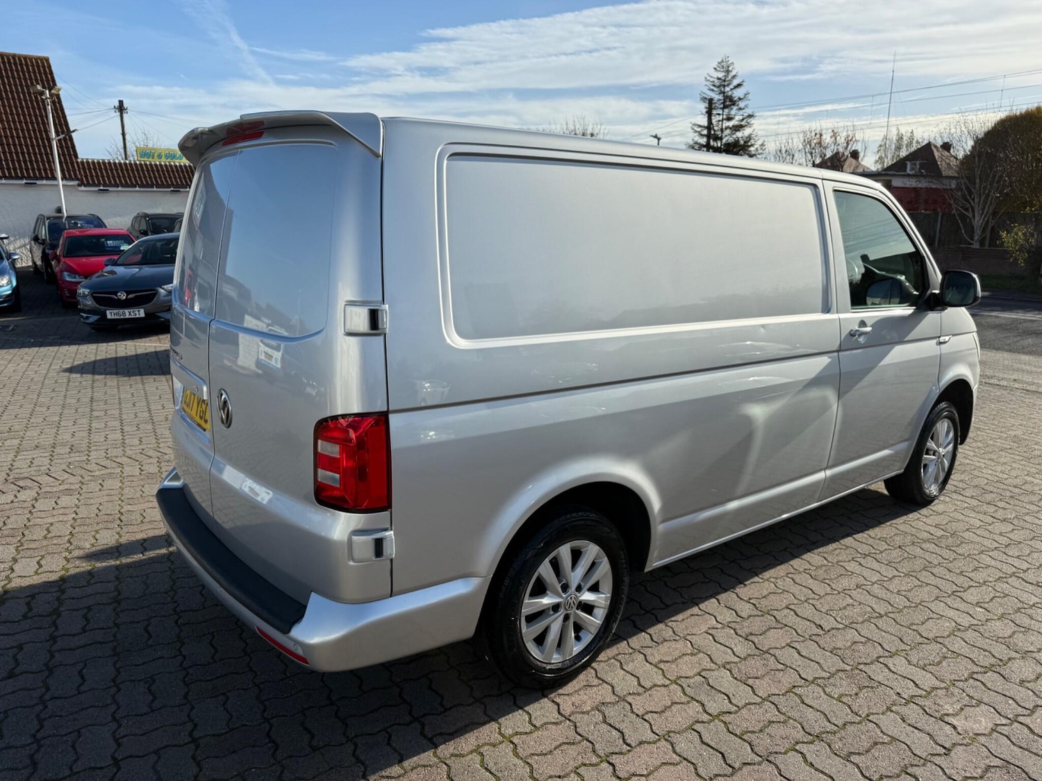 Used Volkswagen Transporter 2017 for sale - 76562128: Photo 8