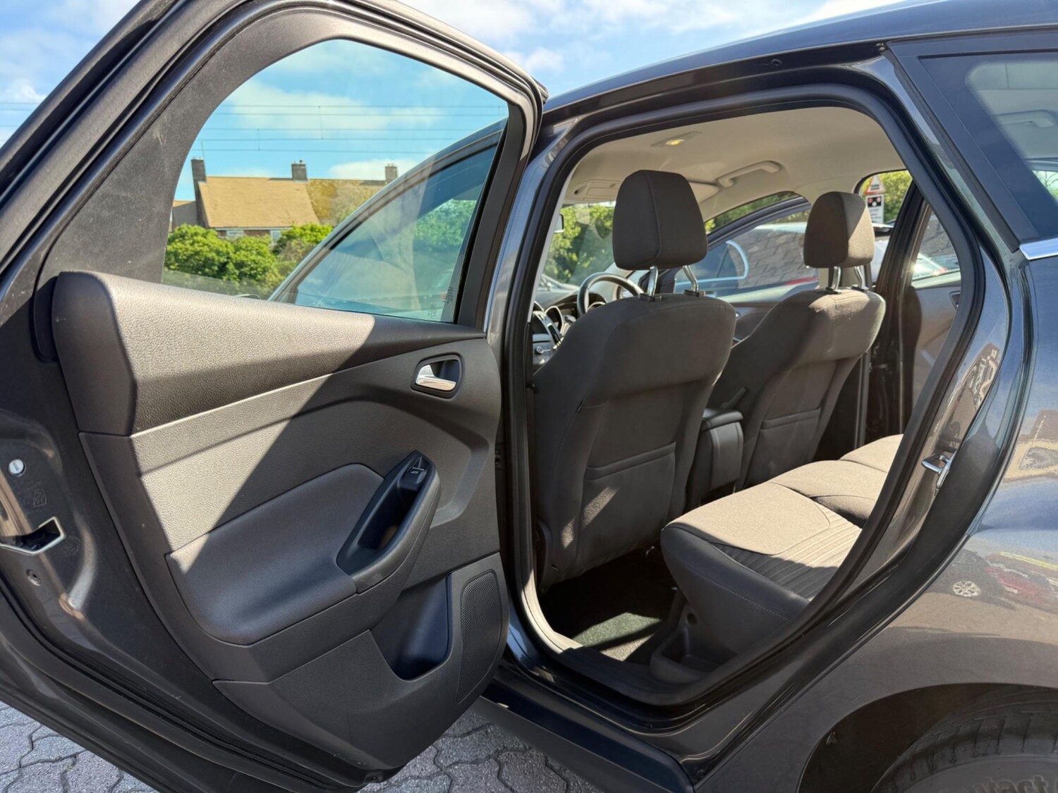 Vehicle 29