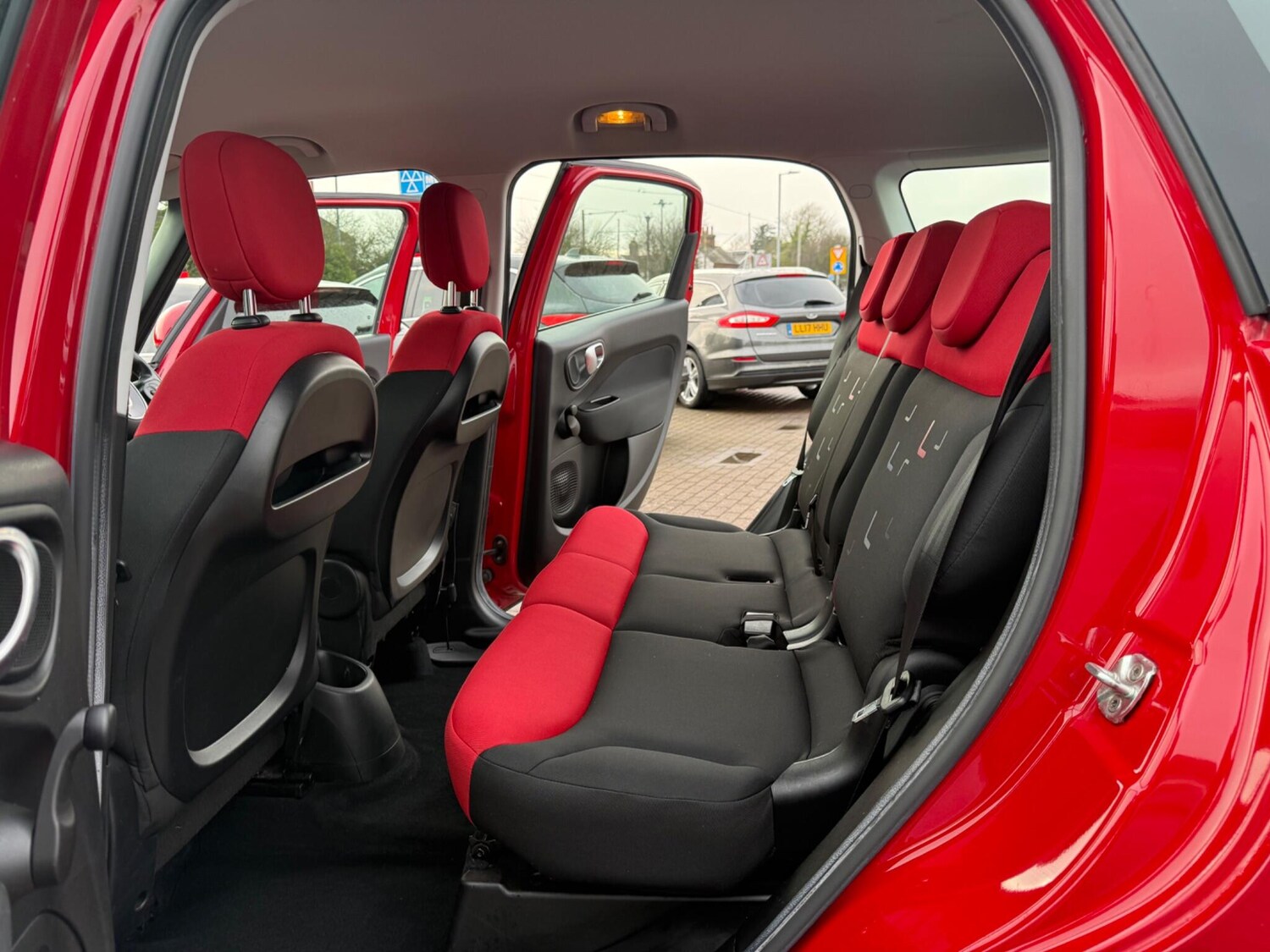 Used Fiat 500L 2017 for sale - 77469184: Photo 29