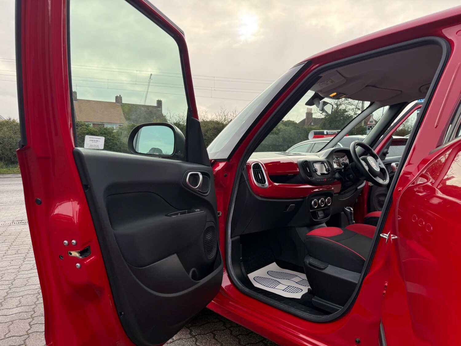 Used Fiat 500L 2017 for sale - 77469184: Photo 31