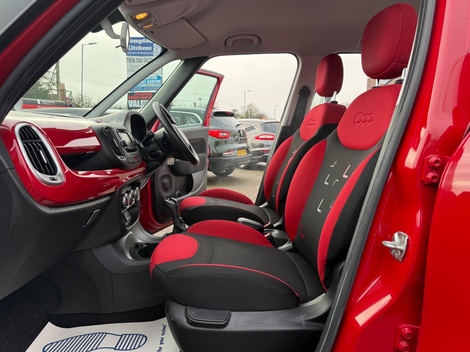 Used Fiat 500L 2017 for sale - 77469184: Photo 35