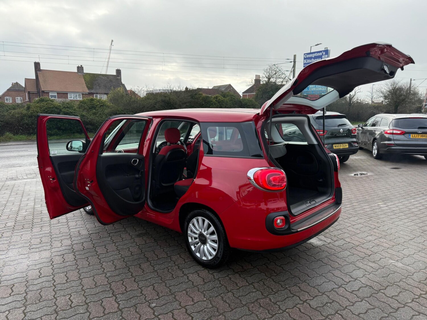 Used Fiat 500L 2017 for sale - 77469184: Photo 46