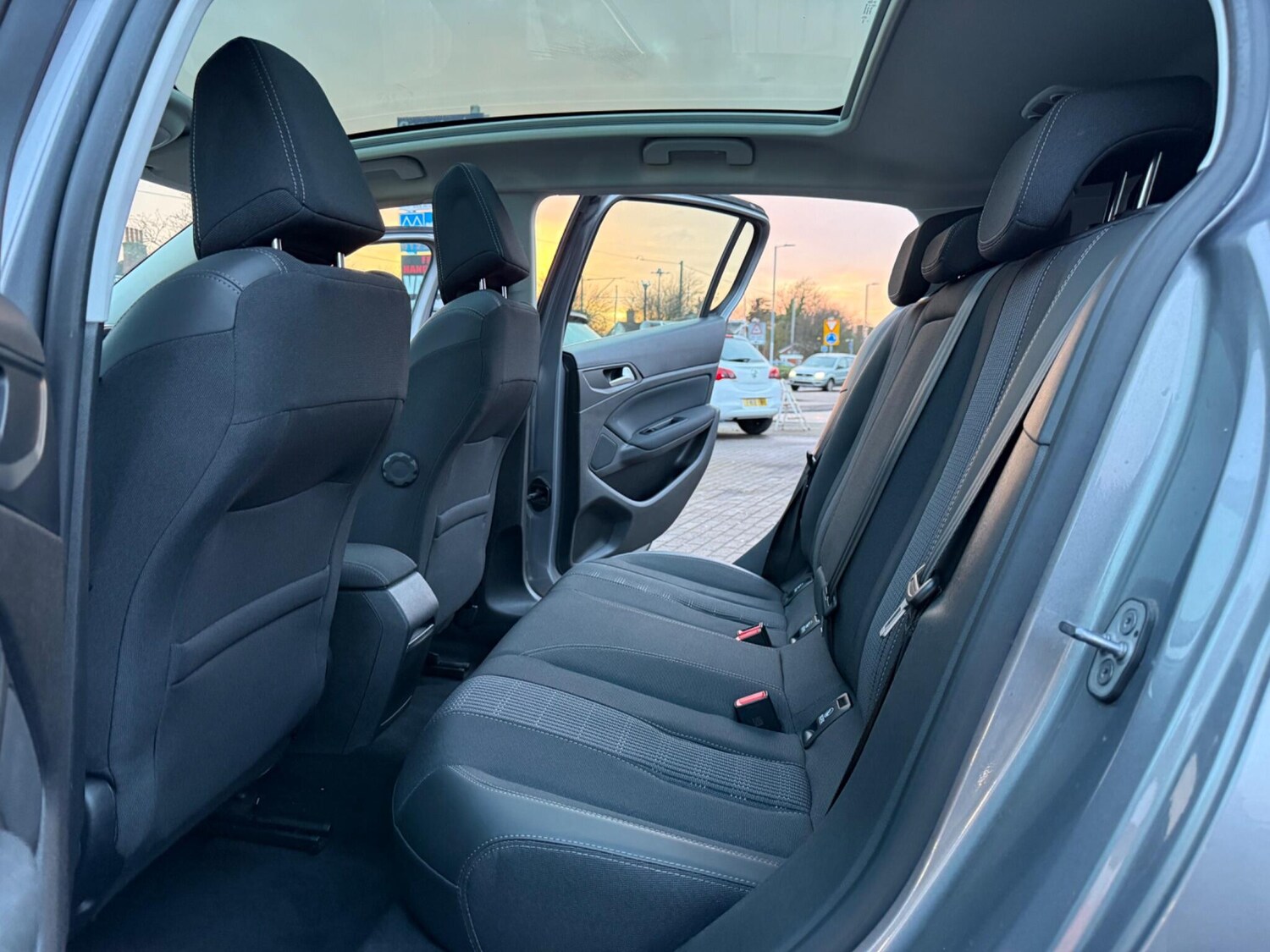 Used Peugeot 308 2020 for sale - 77203317: Photo 32