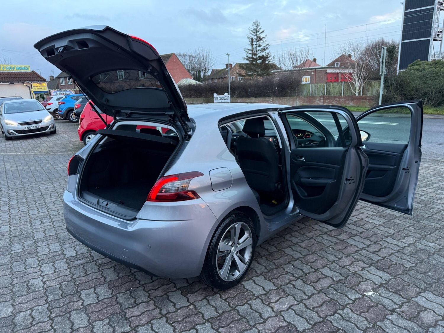 Used Peugeot 308 2020 for sale - 77203317: Photo 44