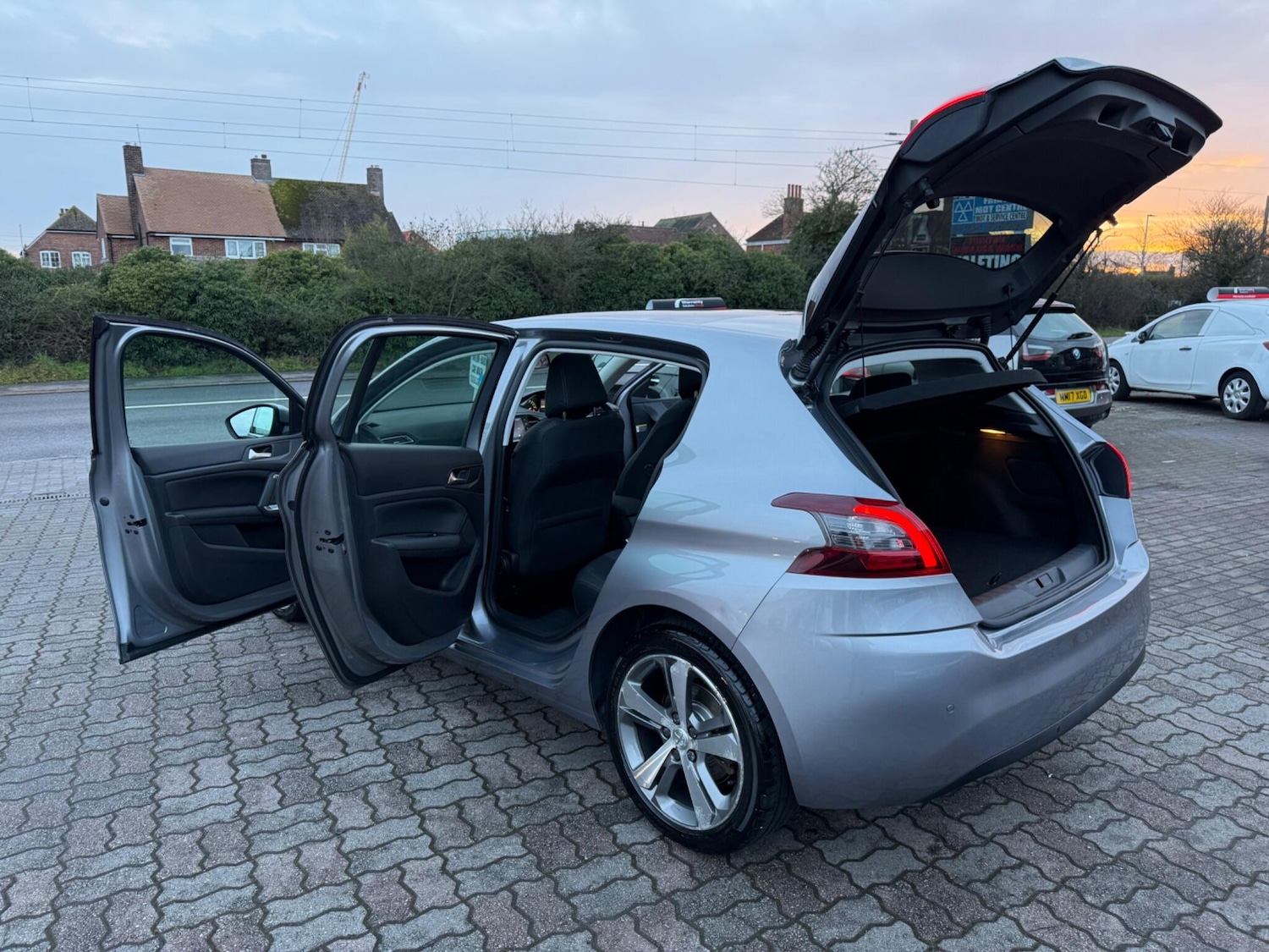 Used Peugeot 308 2020 for sale - 77203317: Photo 50