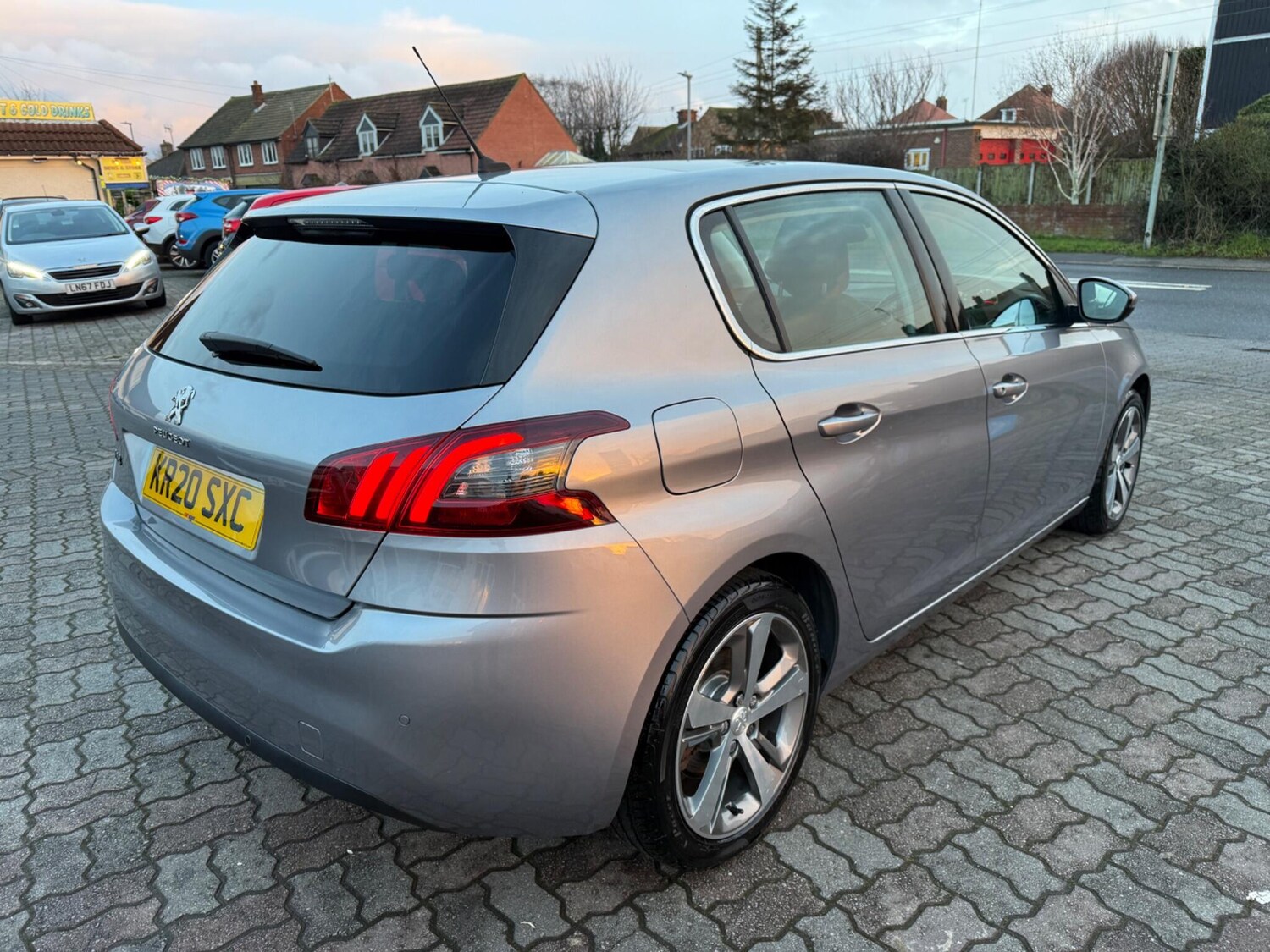 Used Peugeot 308 2020 for sale - 77203317: Photo 8