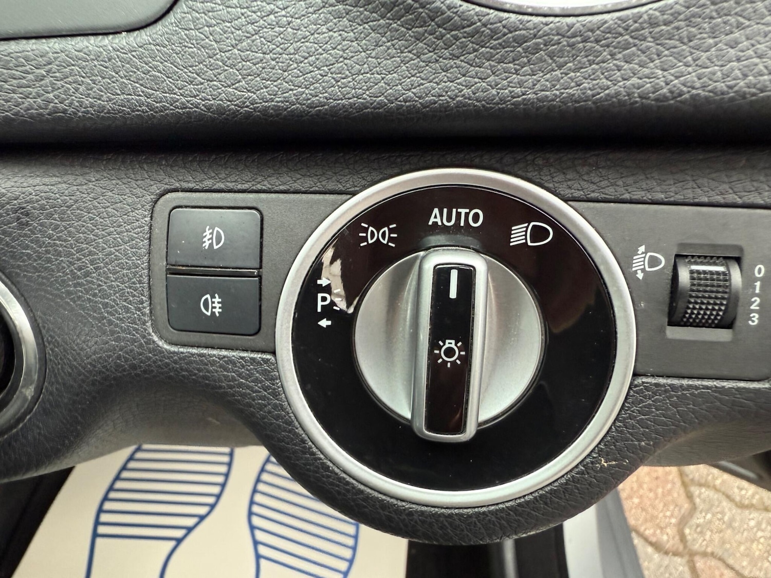 Used Mercedes-Benz C Class 2012 for sale - 77144326: Photo 12