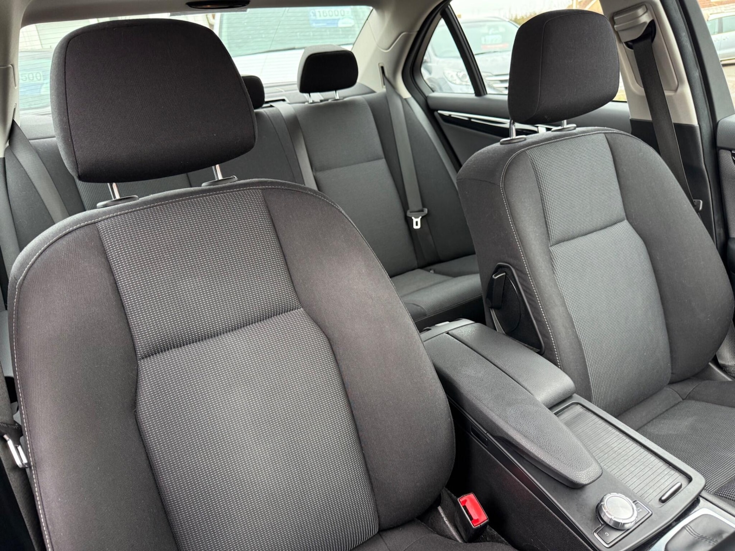 Used Mercedes-Benz C Class 2012 for sale - 77144326: Photo 24