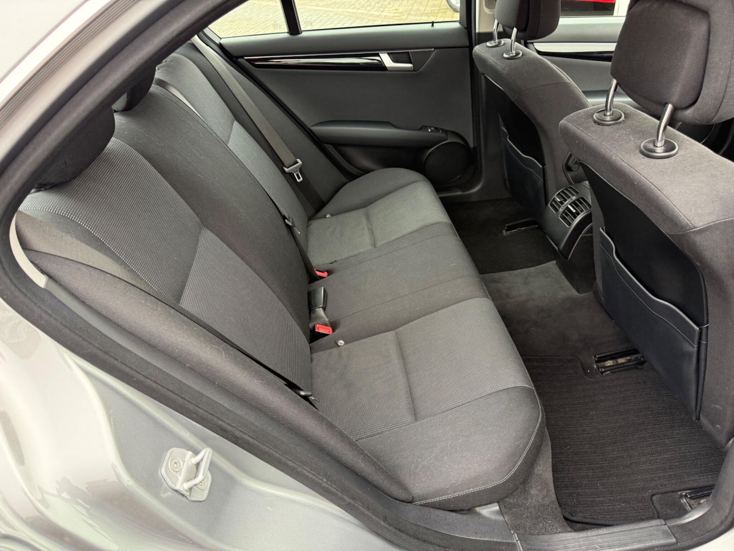 Used Mercedes-Benz C Class 2012 for sale - 77144326: Photo 28