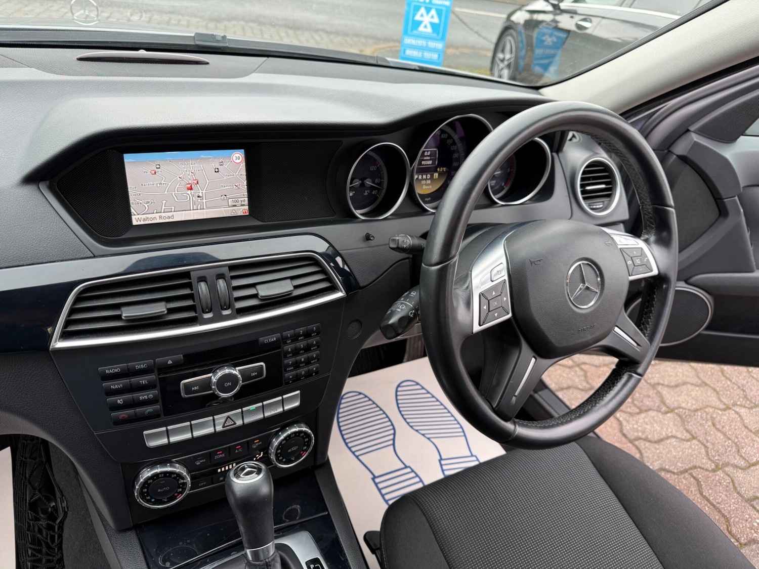 Used Mercedes-Benz C Class 2012 for sale - 77144326: Photo 35