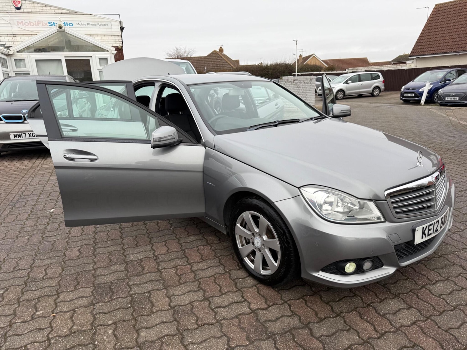 Used Mercedes-Benz C Class 2012 for sale - 77144326: Photo 44