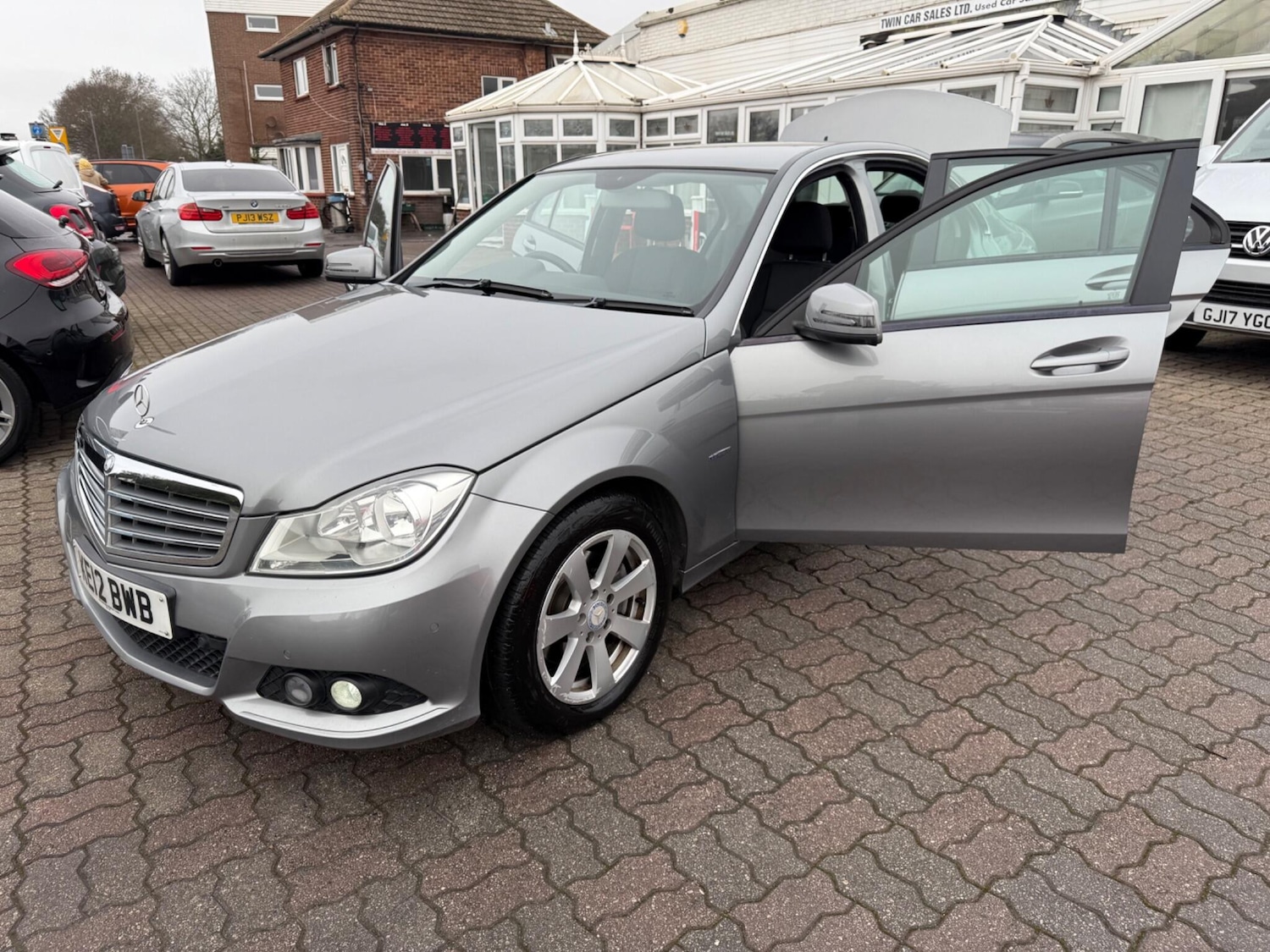 Used Mercedes-Benz C Class 2012 for sale - 77144326: Photo 46