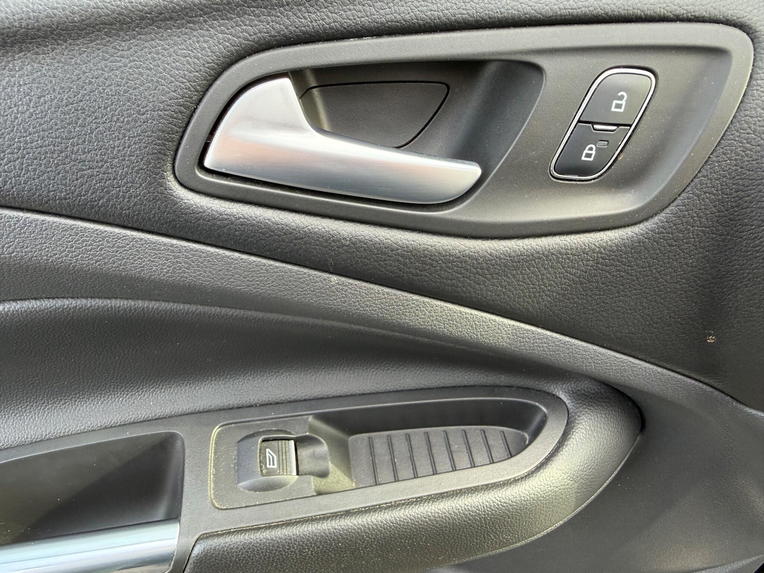 Used Ford Kuga for sale - 78135579: Photo 38