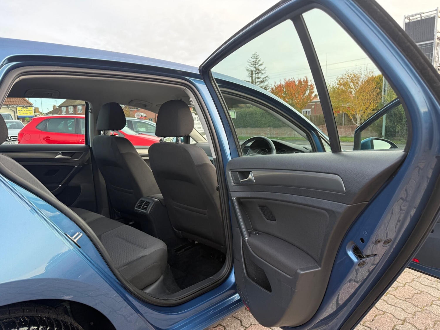 Used Volkswagen Golf 2013 for sale - 76423804: Photo 24