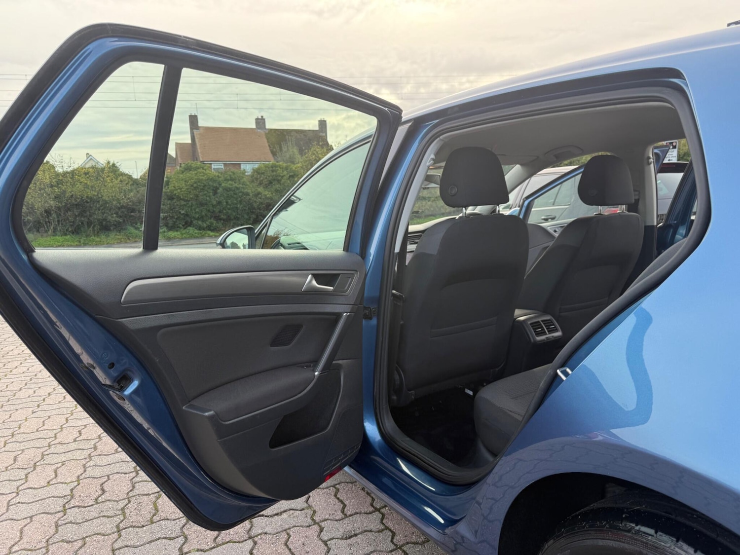 Used Volkswagen Golf 2013 for sale - 76423804: Photo 28