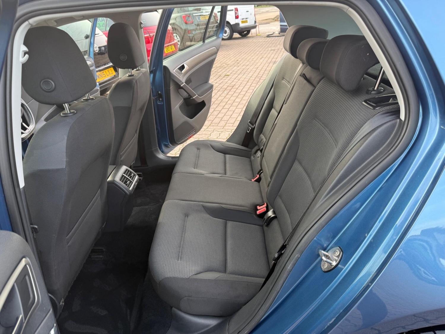 Used Volkswagen Golf 2013 for sale - 76423804: Photo 31