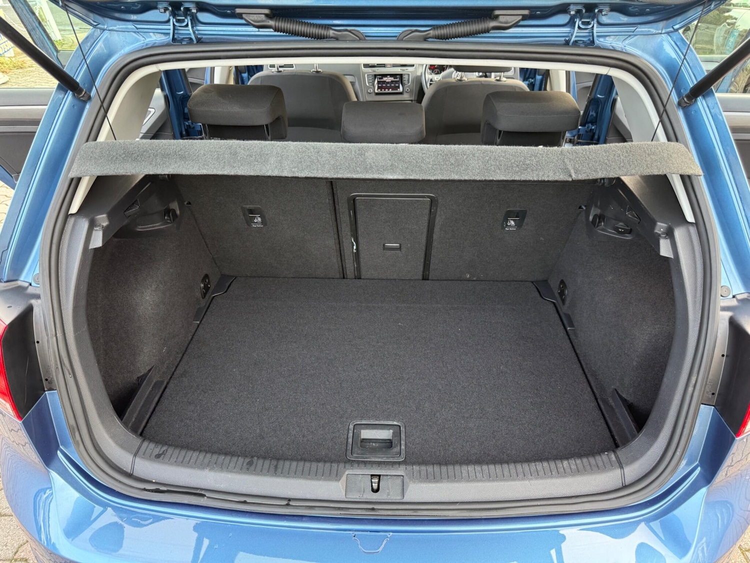 Used Volkswagen Golf 2013 for sale - 76423804: Photo 39