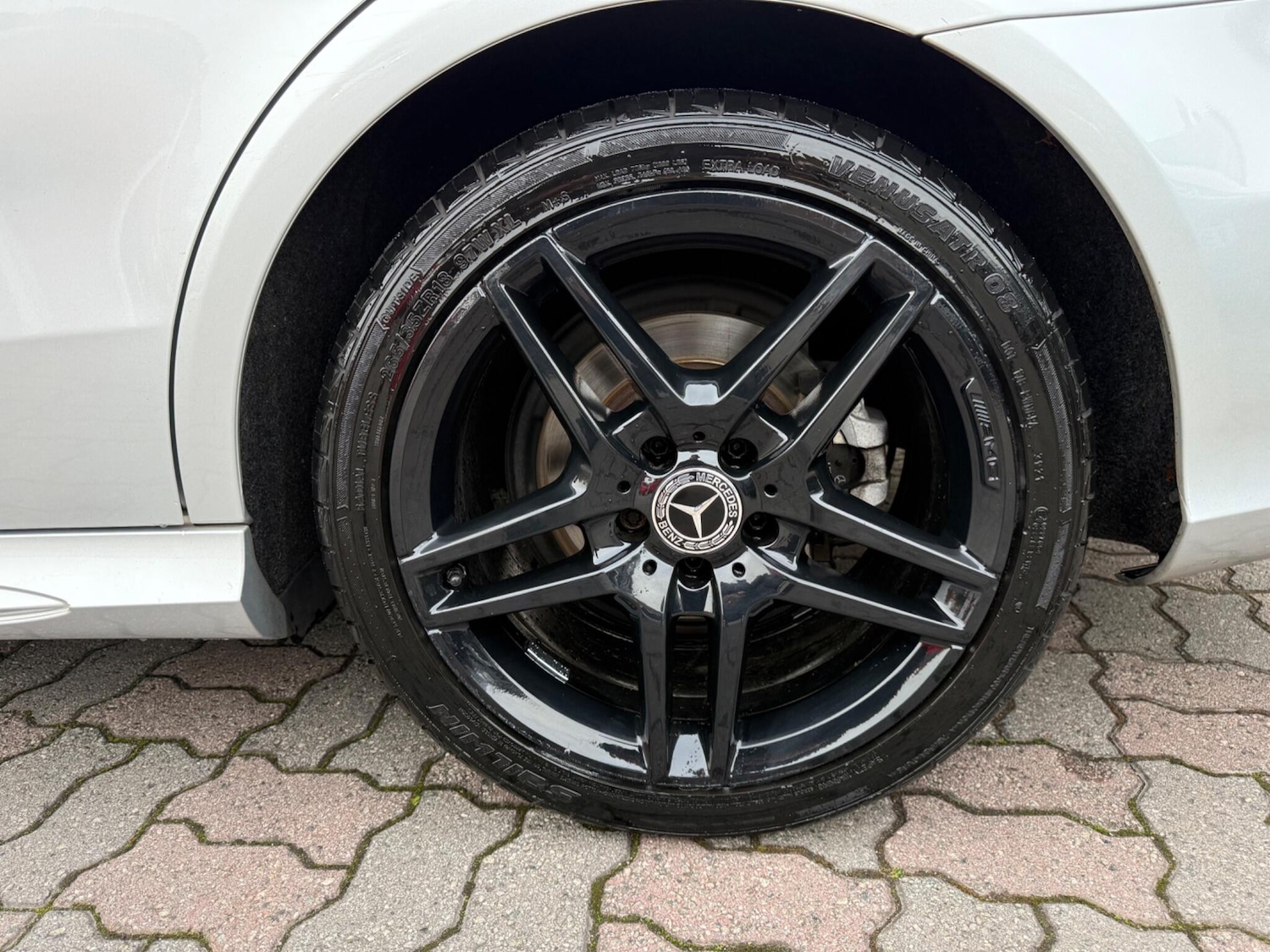 Used Mercedes-Benz E Class 2014 for sale - 76499413: Photo 12