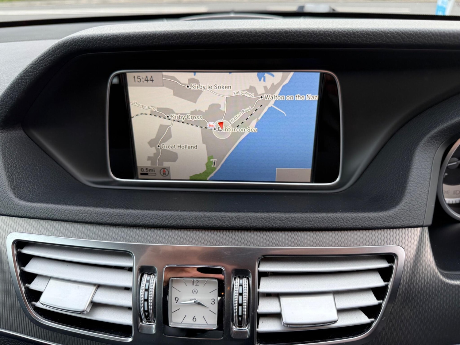 Used Mercedes-Benz E Class 2014 for sale - 76499413: Photo 21