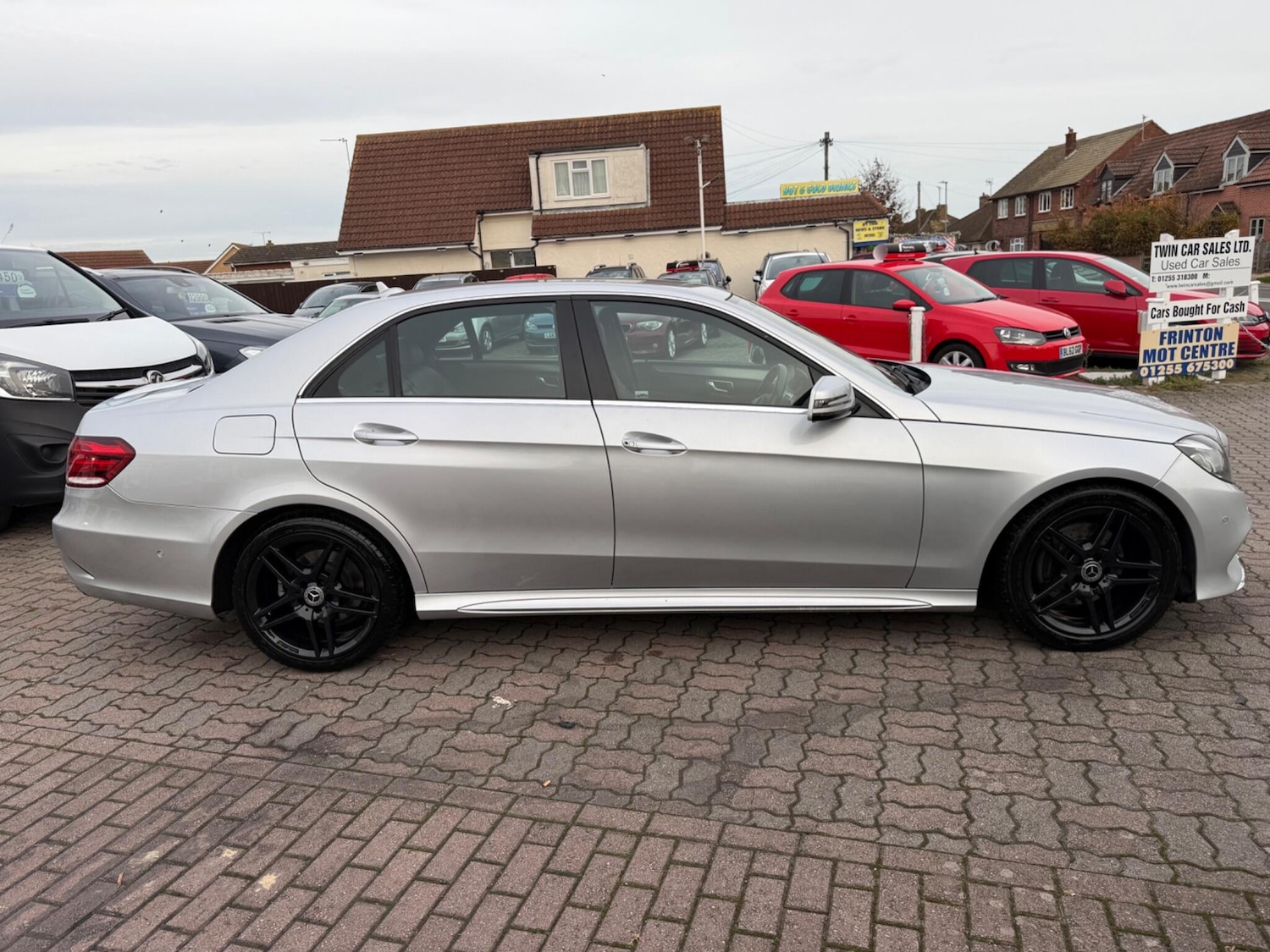 Used Mercedes-Benz E Class 2014 for sale - 76499413: Photo 9