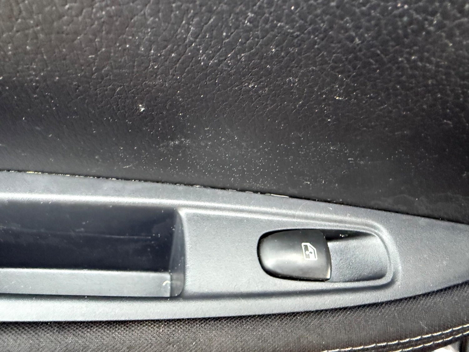 Used Nissan Qashqai 2017 for sale - 77191493: Photo 30