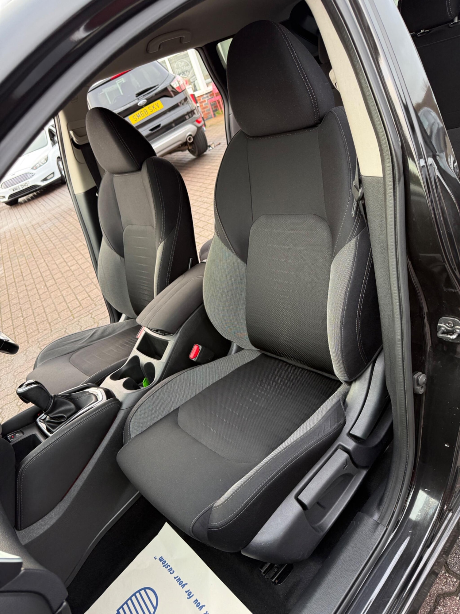 Used Nissan Qashqai 2017 for sale - 77191493: Photo 38