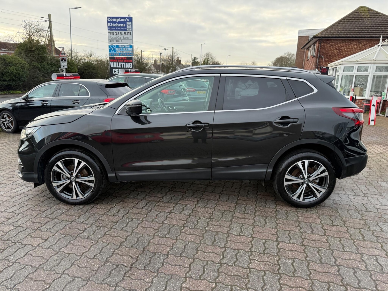 Used Nissan Qashqai 2017 for sale - 77191493: Photo 5