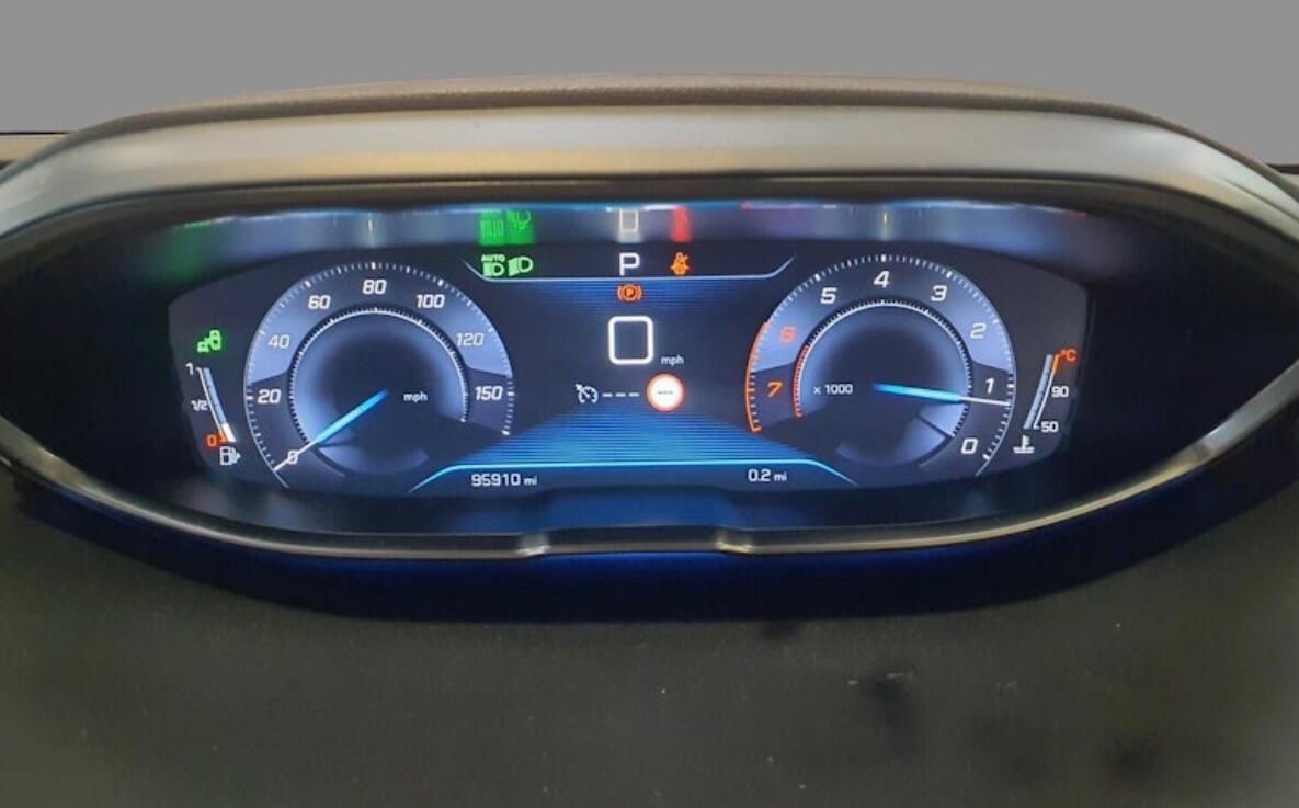 Used Peugeot 3008 2017 for sale - 77203368: Photo 6