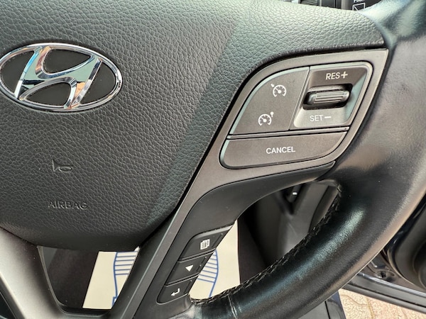 Used Hyundai Santa Fe 2017 for sale - 76032671: Photo 15