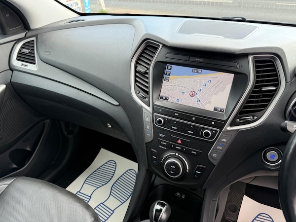 Used Hyundai Santa Fe 2017 for sale - 76032671: Photo 23