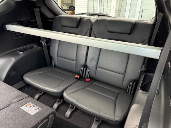 Used Hyundai Santa Fe 2017 for sale - 76032671: Photo 35