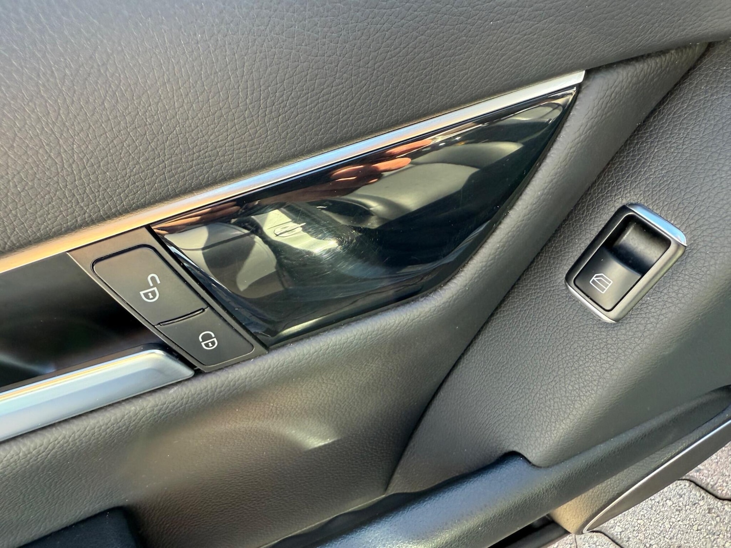 Used Mercedes-Benz C Class 2013 for sale - 76377232: Photo 33