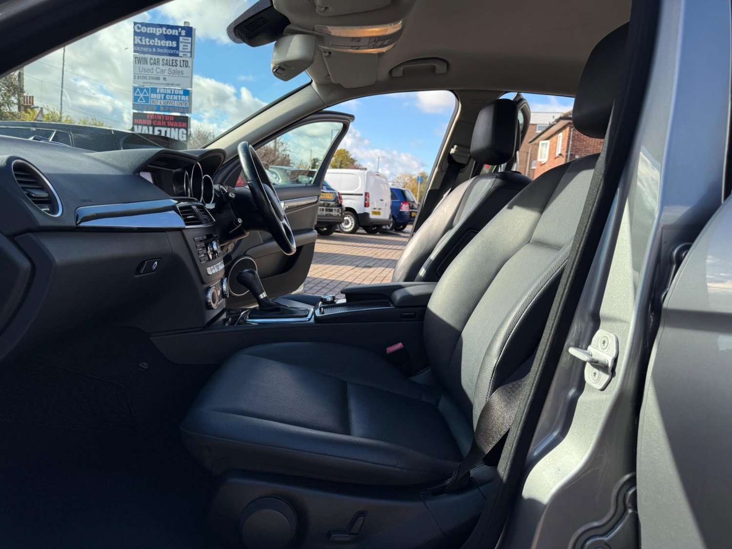 Used Mercedes-Benz C Class 2013 for sale - 76377232: Photo 36