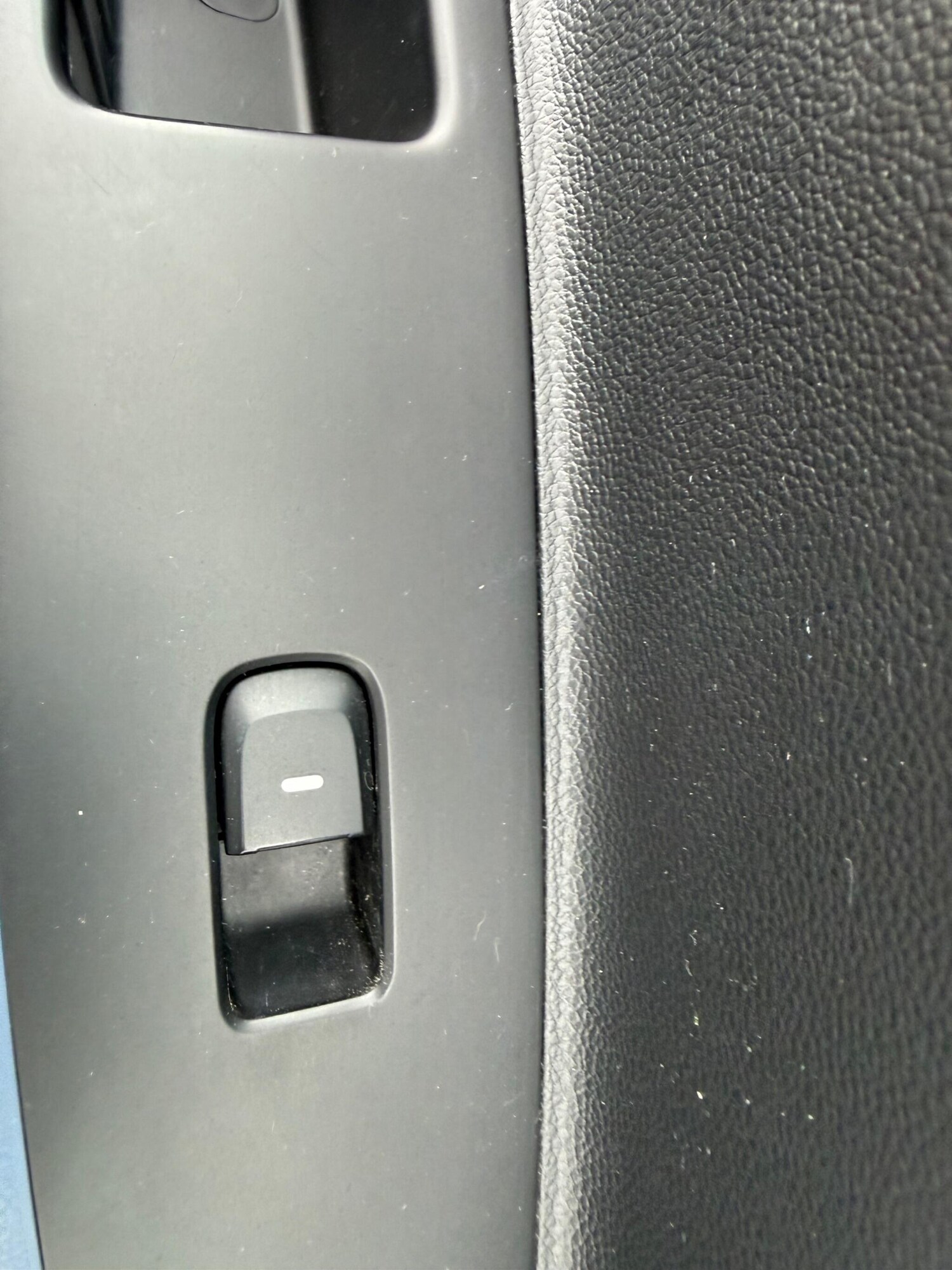 Used Hyundai i10 2014 for sale - 77613050: Photo 29