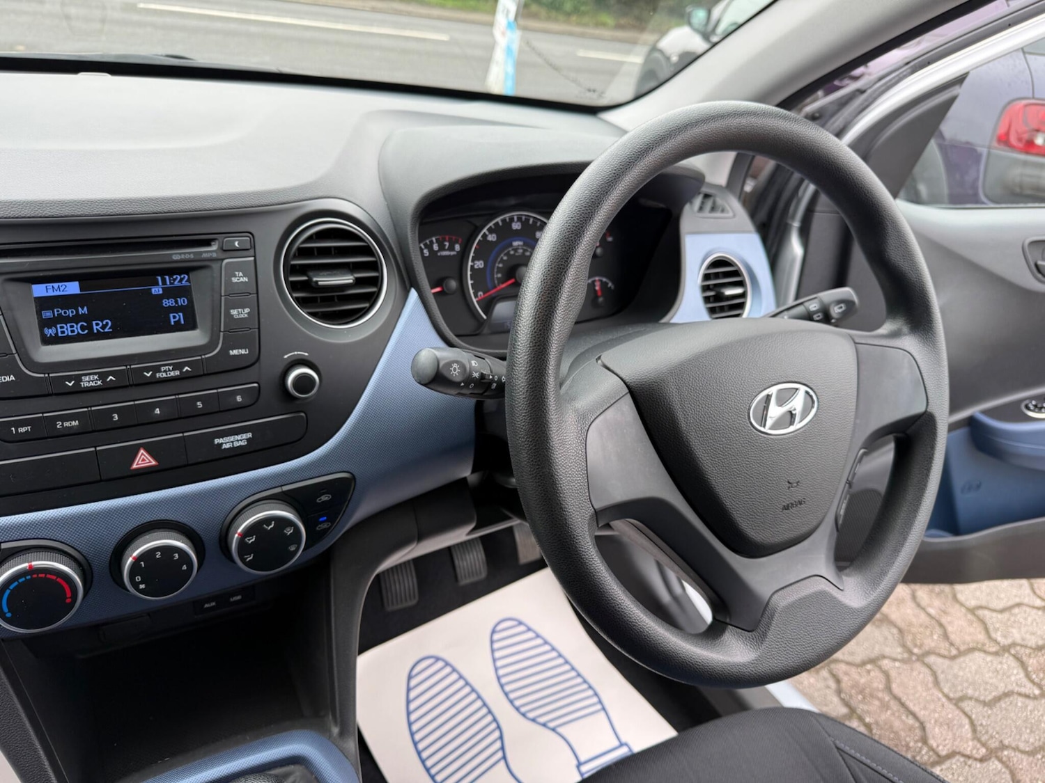 Used Hyundai i10 2014 for sale - 77613050: Photo 30