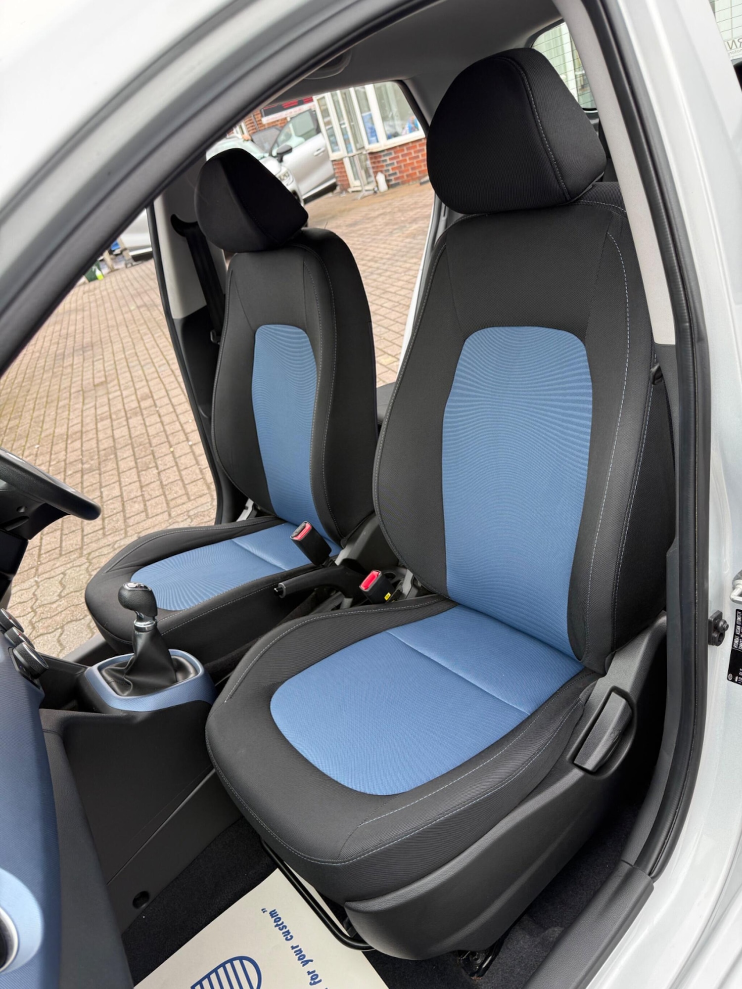 Used Hyundai i10 2014 for sale - 77613050: Photo 33