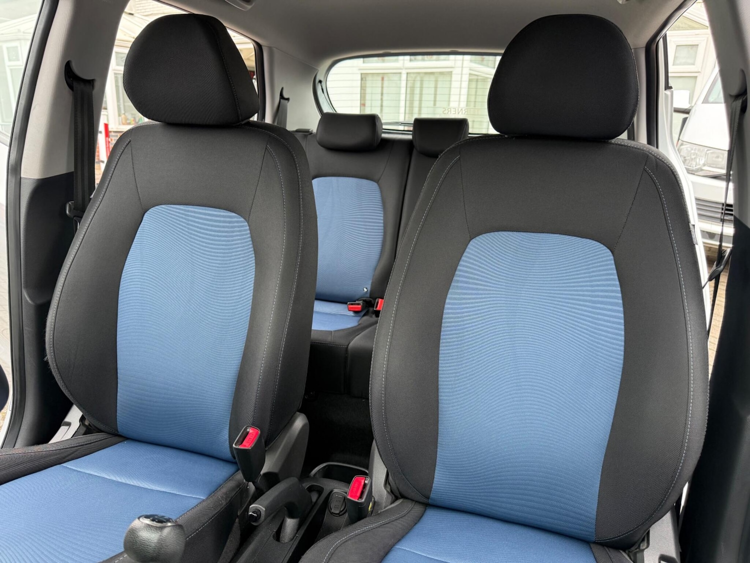 Used Hyundai i10 2014 for sale - 77613050: Photo 34